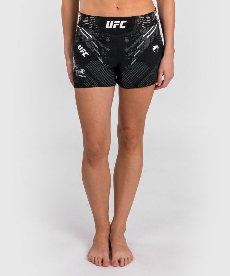 UFC Adrenaline | VENUM Authentic 格斗之夜 女士格斗短裤 - 黑色