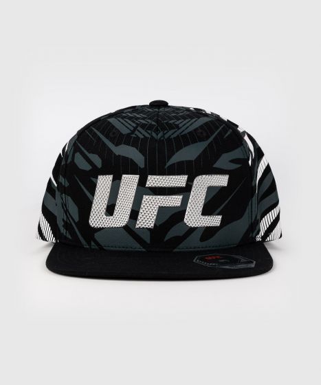 UFC Fusion | VENUM Authentic 格斗之夜 太阳帽-黑色