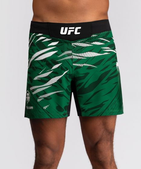 UFC Fusion | VENUM Authentic 格斗之夜 男士格斗短裤-短款 - 绿色