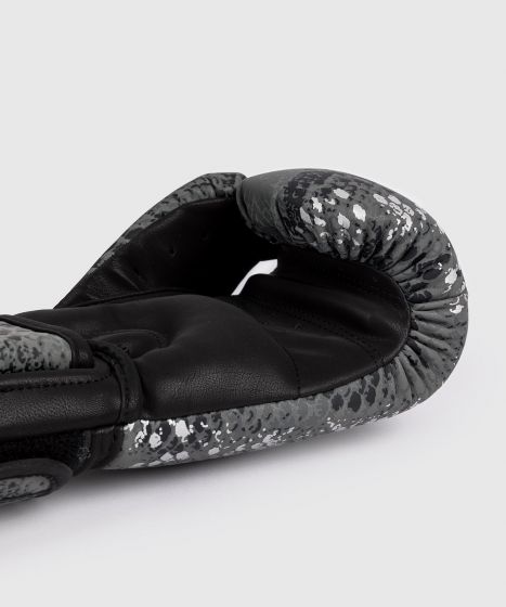 VENUM Amazonia Boxing Gloves - Dark grey